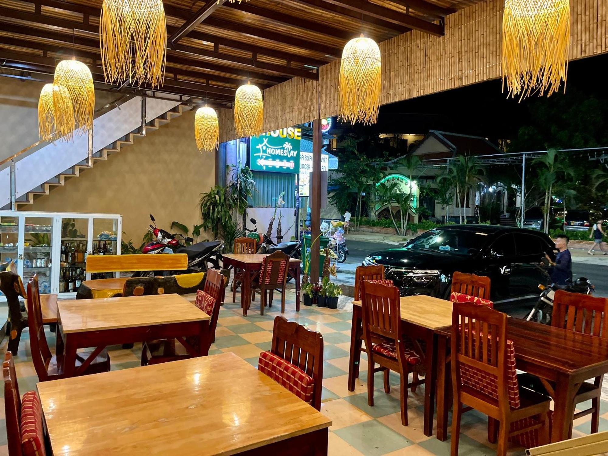 T'H Homestay Mui Ne Exteriör bild